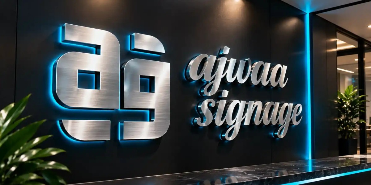 How to Design Eye Catching Storefront Signs That Attract More Customers