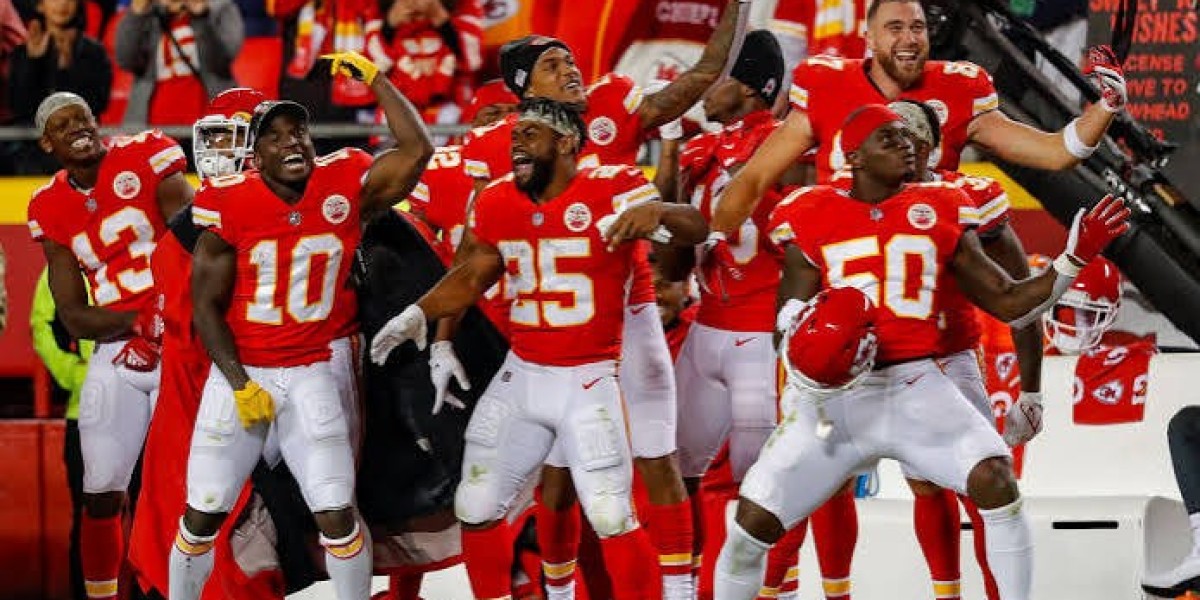 Chiefs Information 2/18: Patrick Mahomes ranks 4th concerning all-season QBs