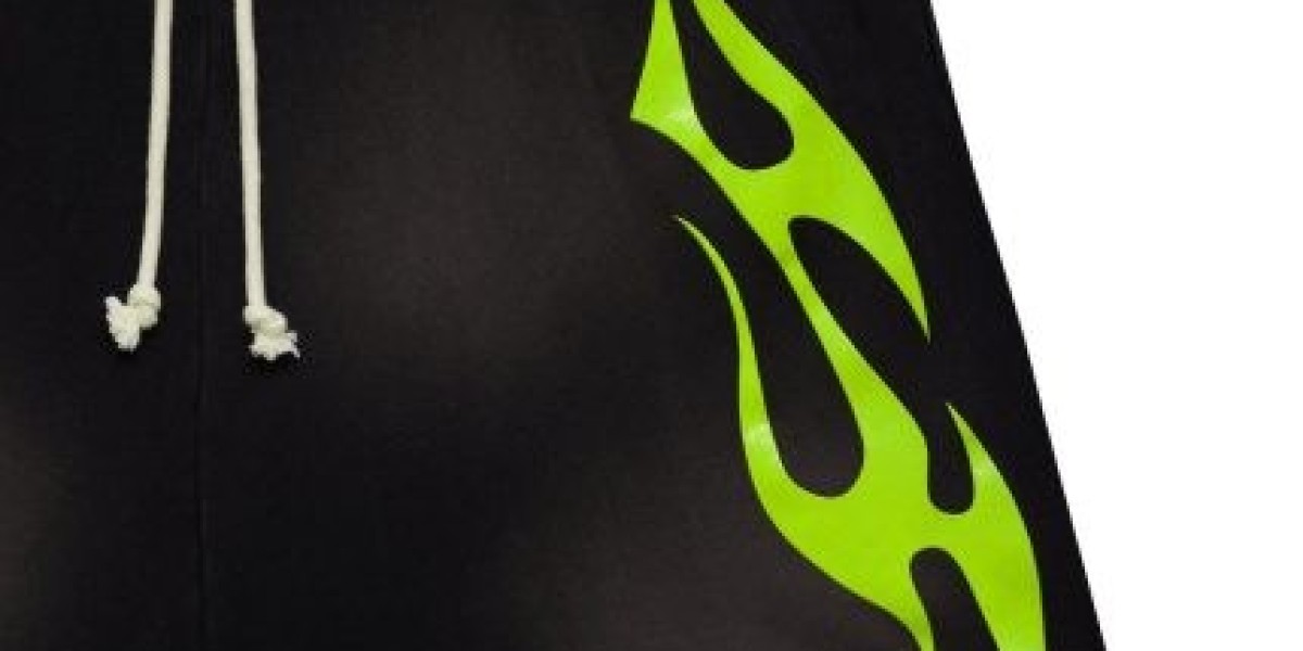 Hellstar Shorts: A Bold Take on Modern Streetwear